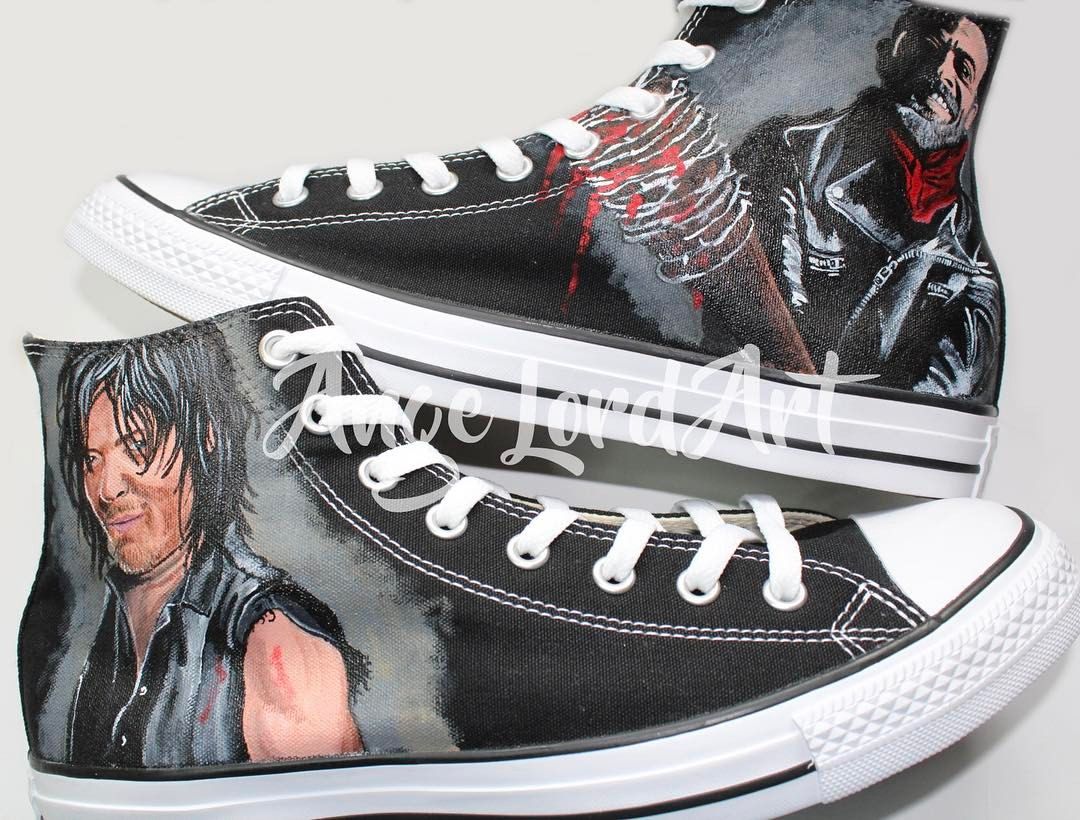 Detail The Walking Dead Shoes Converse Nomer 21