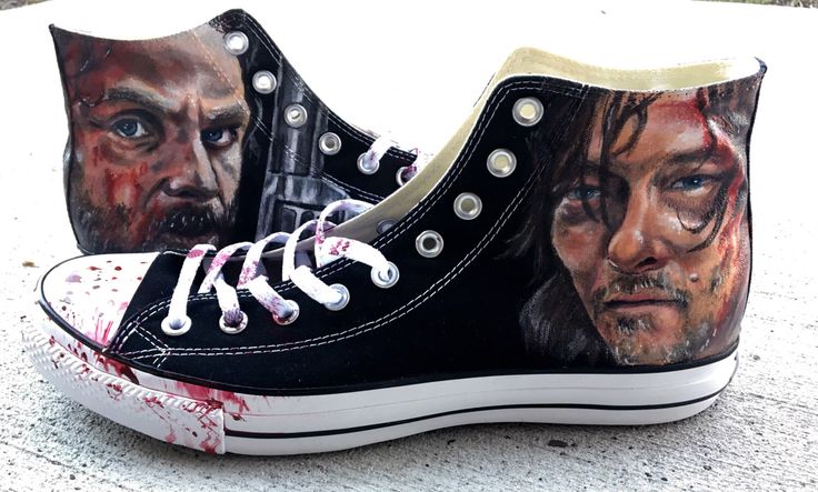 Detail The Walking Dead Shoes Converse Nomer 39