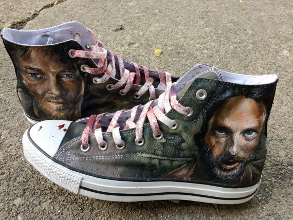 Detail The Walking Dead Shoes Converse Nomer 6