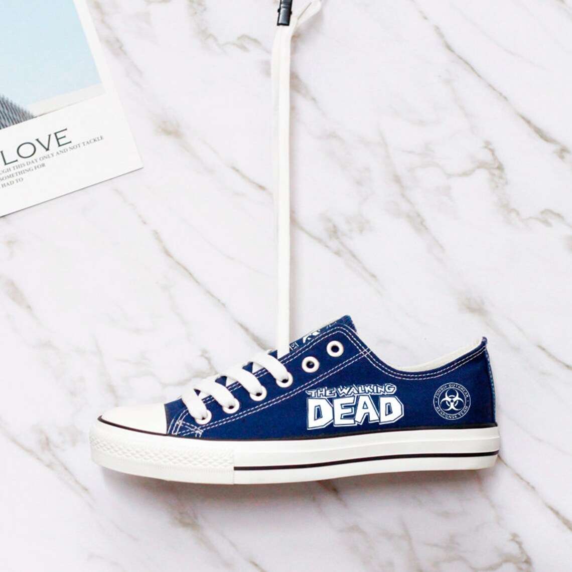 Detail The Walking Dead Shoes Converse Nomer 51