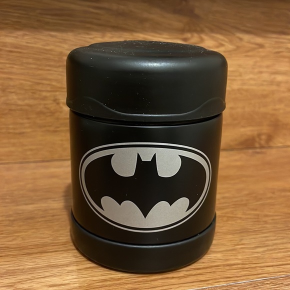 Detail Thermos Batman Nomer 24