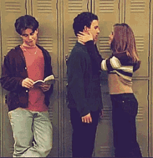 Detail Third Wheel Meme Nomer 27