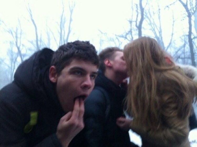 Detail Third Wheel Meme Nomer 7