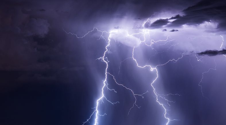 Detail Thunder And Lightning Images Nomer 28