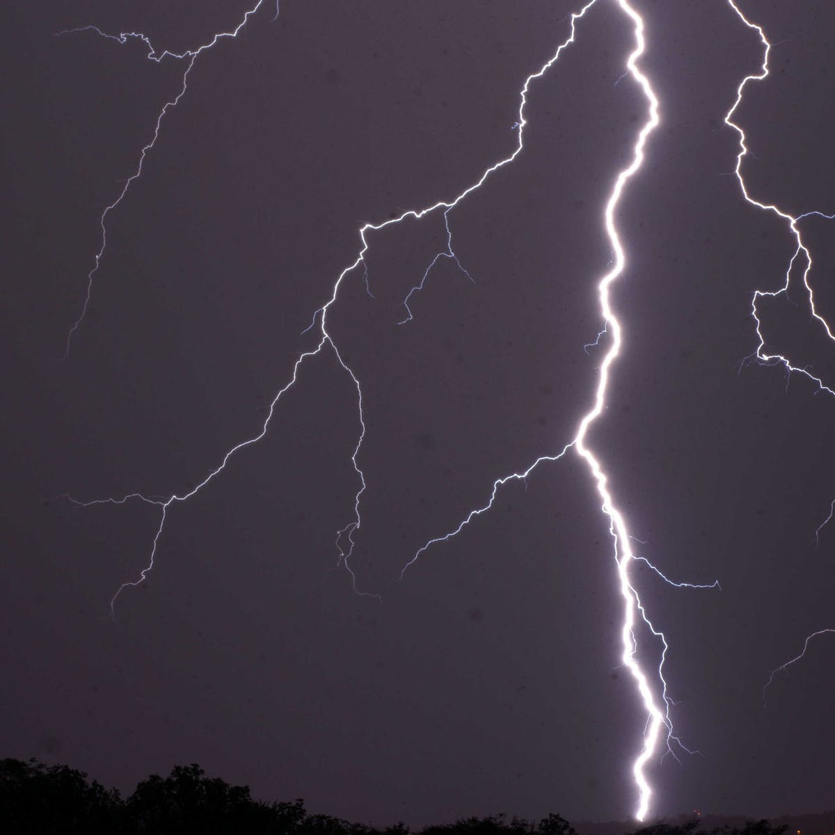 Detail Thunder Image Nomer 6