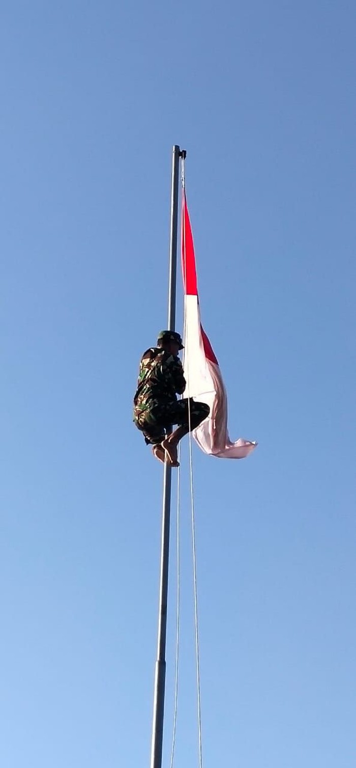 Detail Tiang Bendera Indonesia Nomer 27