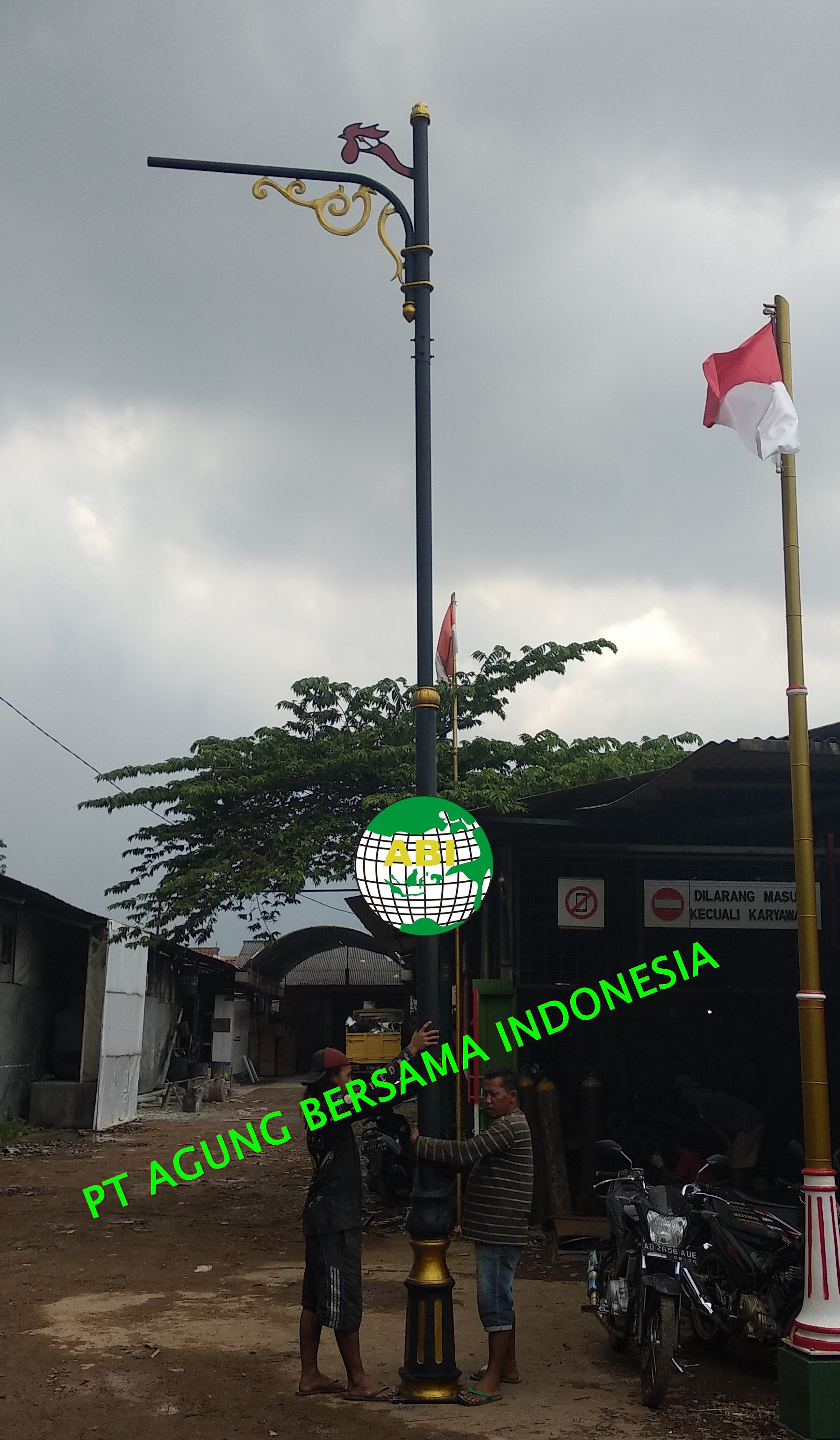 Detail Tiang Lampu Jalan Minimalis Nomer 36