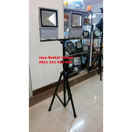 Detail Tiang Lampu Sorot Nomer 52