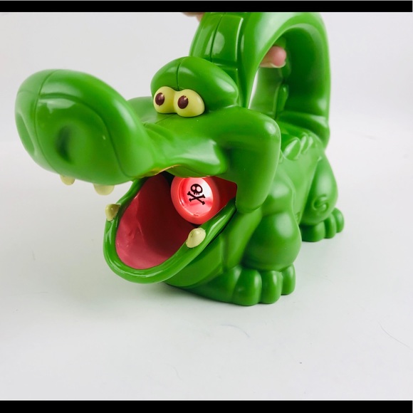 Detail Tick Tock Croc Flashlight Nomer 12