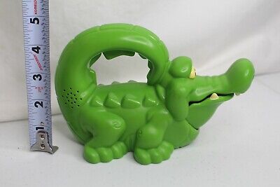 Detail Tick Tock Croc Flashlight Nomer 24