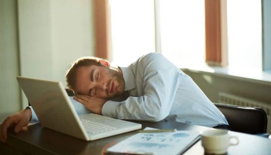 Detail Tidur Sambil Duduk Nomer 25