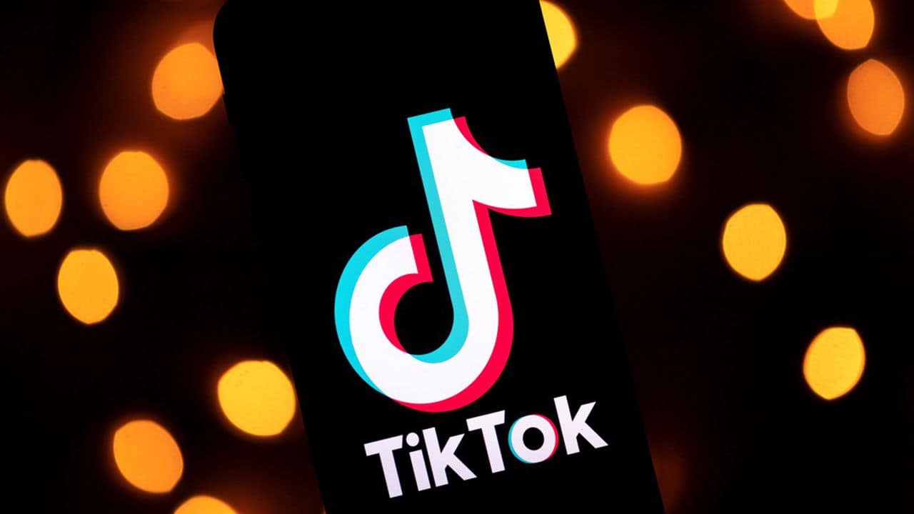 Detail Tiktok App Logo Nomer 38
