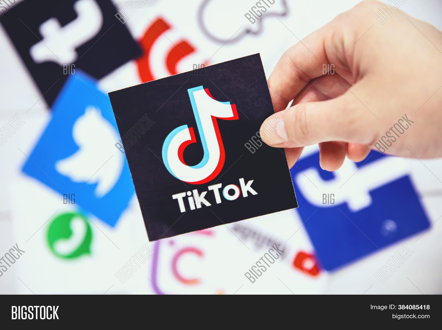 Detail Tiktok Logo 2020 Nomer 55