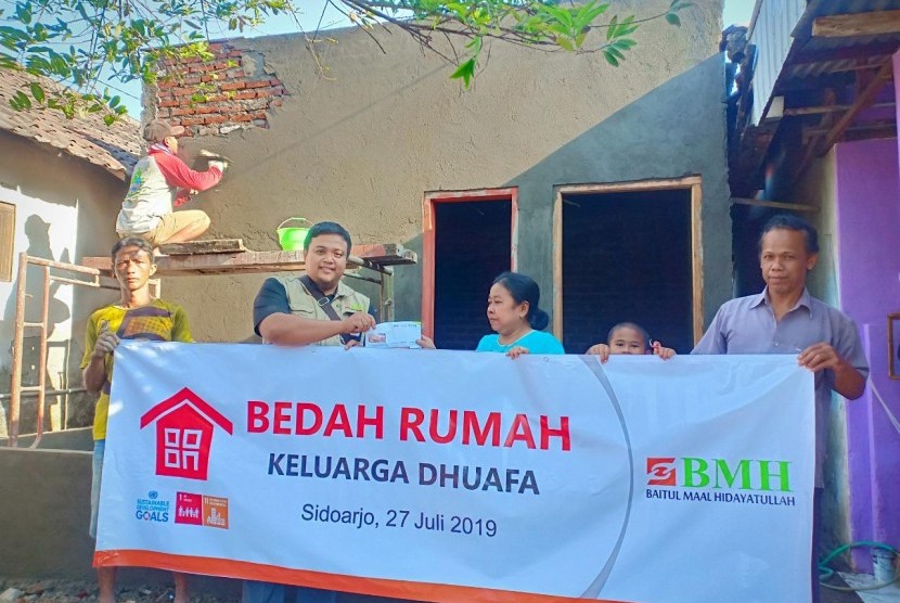 Detail Tim Bedah Rumah Nomer 26