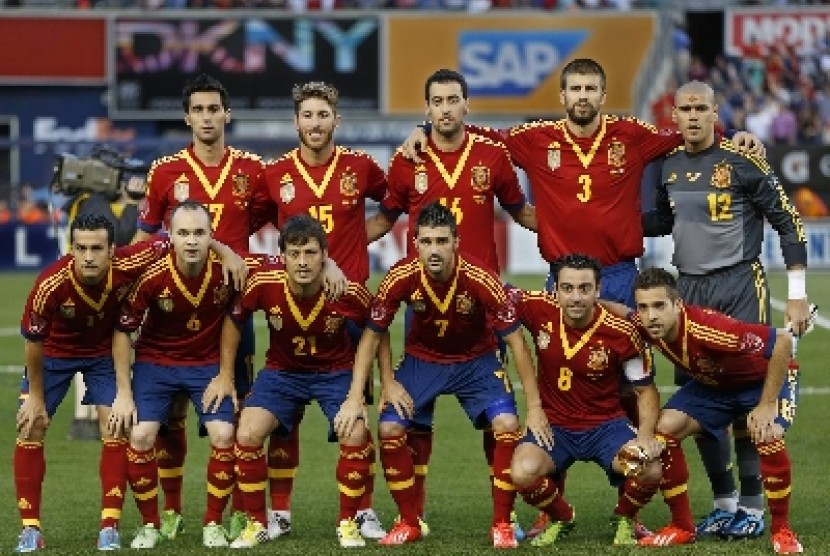 Detail Tim Nasional Sepak Bola Spanyol Nomer 8