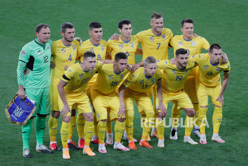 Detail Tim Nasional Sepak Bola Ukraina Nomer 2