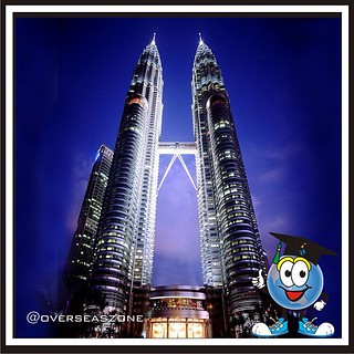 Detail Tinggi Menara Petronas Nomer 20