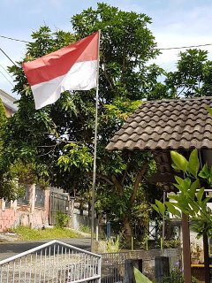 Detail Tinggi Tiang Bendera Depan Rumah Nomer 50