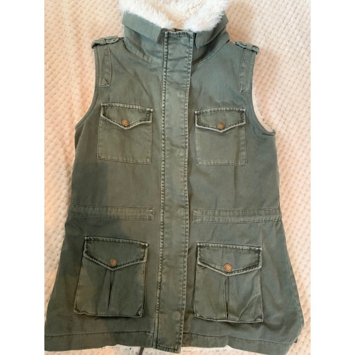 Detail Tinsel Vest Nomer 28