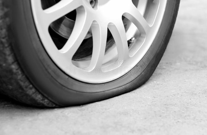 Detail Tire Images Free Nomer 31