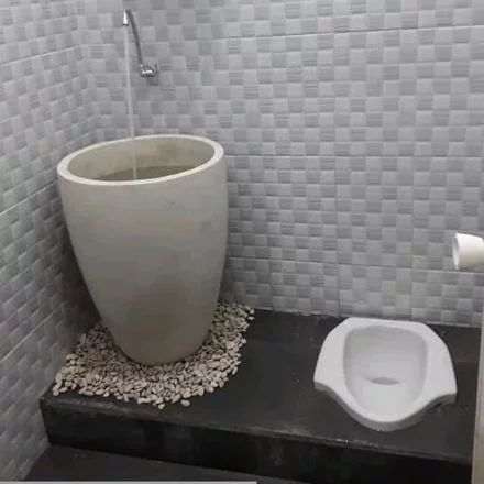 Detail Toilet Jongkok Dengan Flush Nomer 51