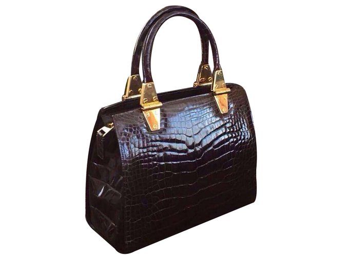 Detail Tom Ford Crocodile Bag Nomer 31