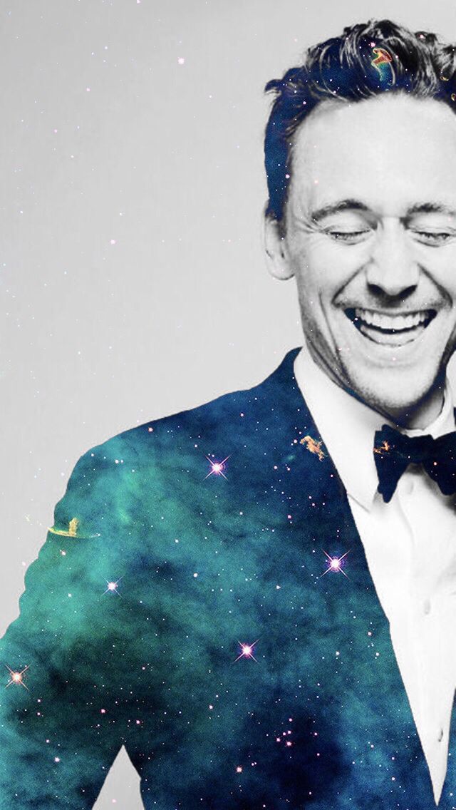 Detail Tom Hiddleston Wallpaper Nomer 18