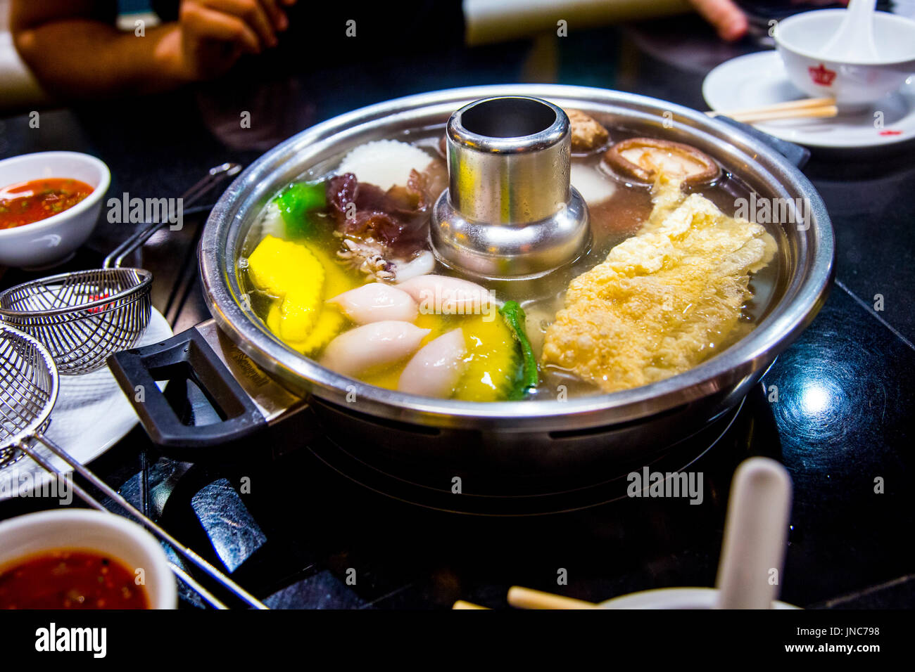 Detail Tom Yum Hot Pot Nomer 53