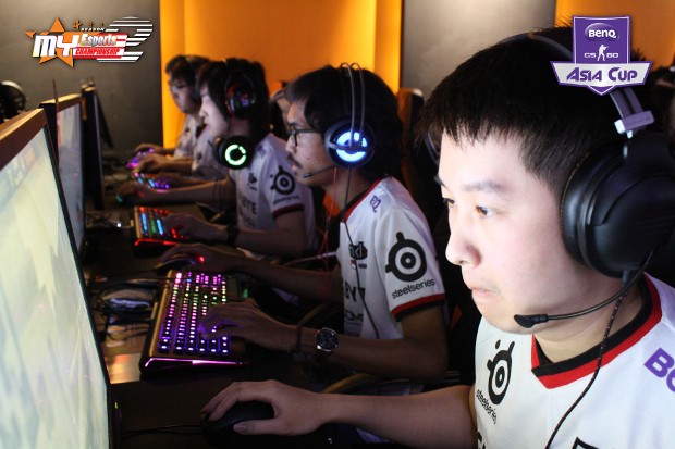 Detail Tombol Keyboard Counter Strike Nomer 45