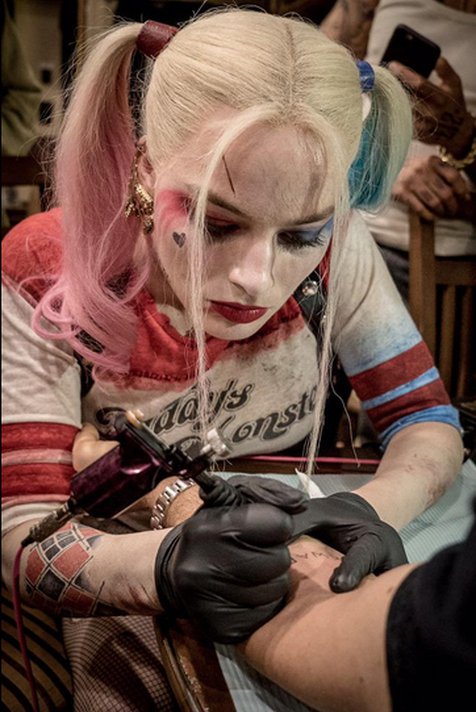 Detail Tongkat Baseball Harley Quinn Nomer 43