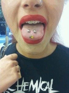 Detail Tongue Piercing And Snake Eyes Nomer 42