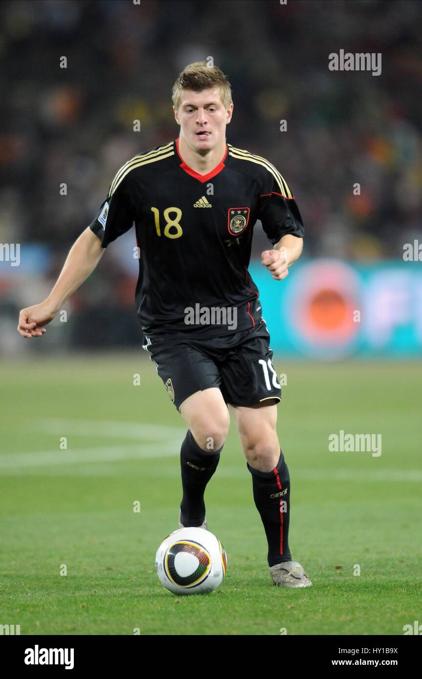 Detail Toni Kroos 2010 Nomer 7