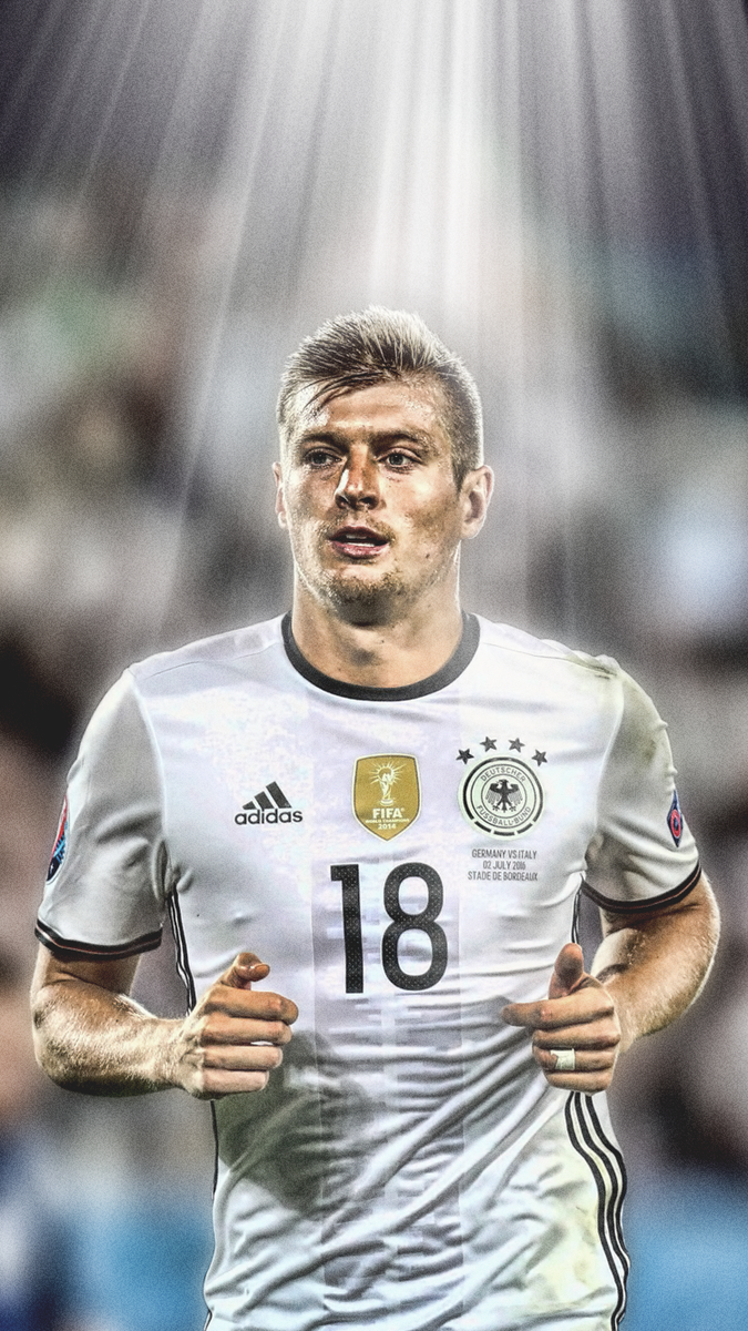 Detail Toni Kroos Wallpaper Nomer 5