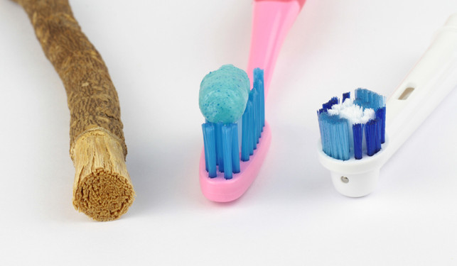 Detail Tooth Brush Picture Nomer 42