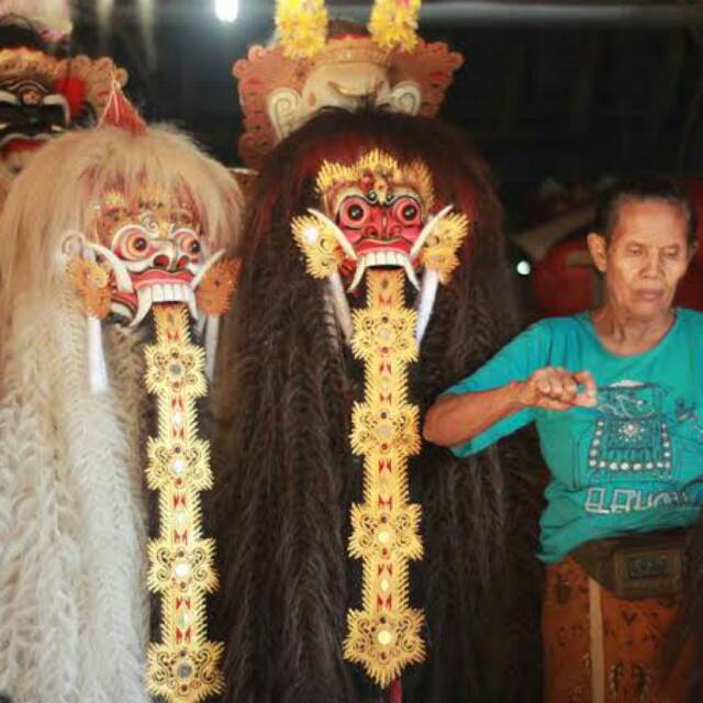 Detail Topeng Rangda Seram Nomer 11