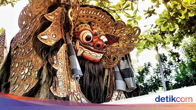 Detail Topeng Rangda Seram Nomer 18