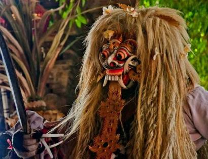 Detail Topeng Rangda Seram Nomer 41