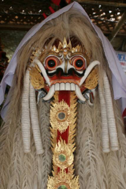 Detail Topeng Rangda Seram Nomer 8
