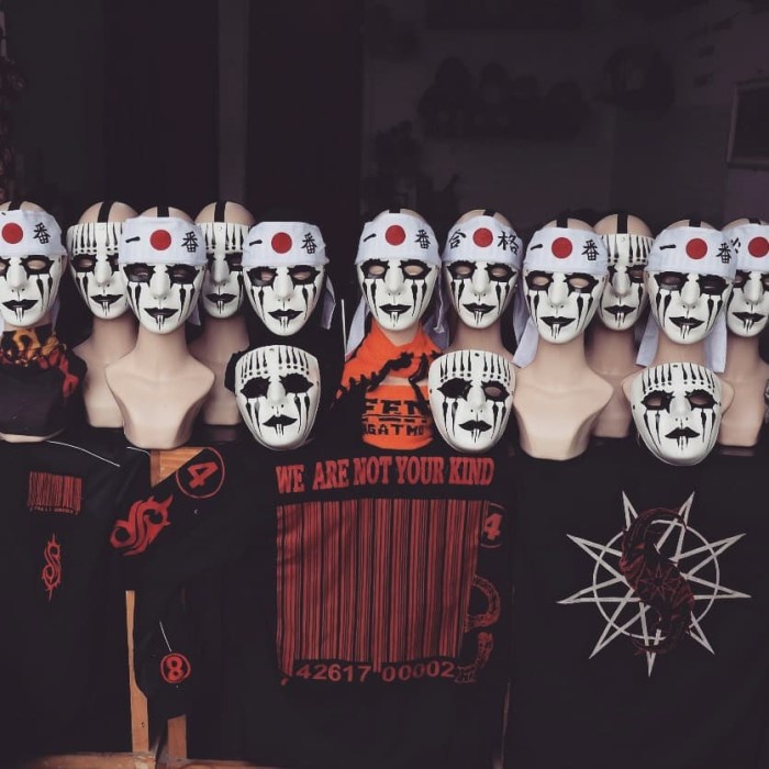 Detail Topeng Slipknot Terbaru Nomer 33