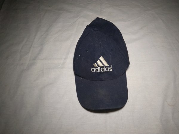 Detail Topi Adidas Biru Dongker Nomer 10