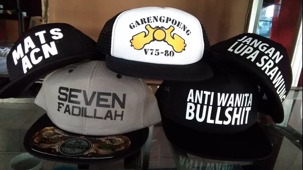Detail Topi Custom Jogja Nomer 6