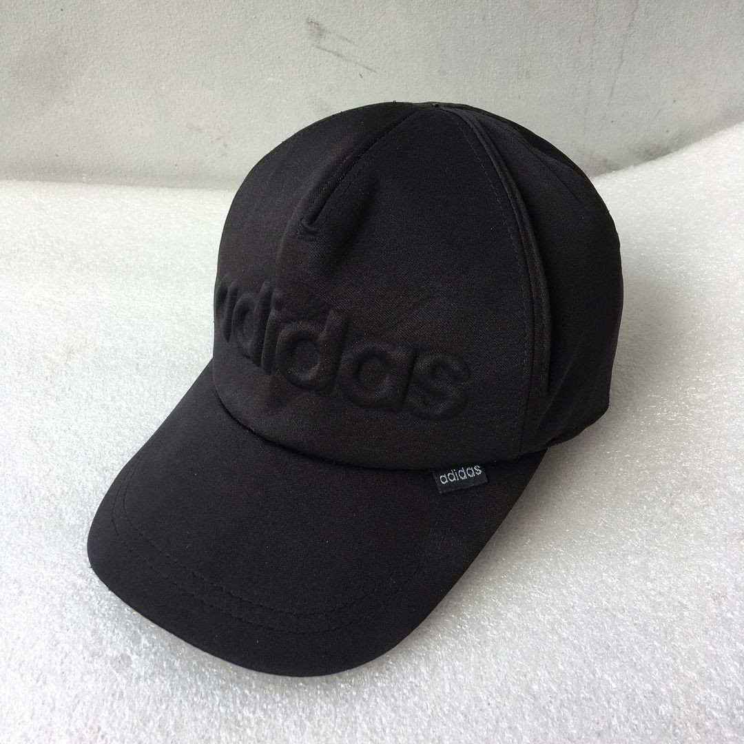 Detail Topi Hitam Adidas Nomer 51