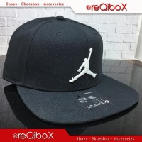 Detail Topi Nike Air Jordan Nomer 17