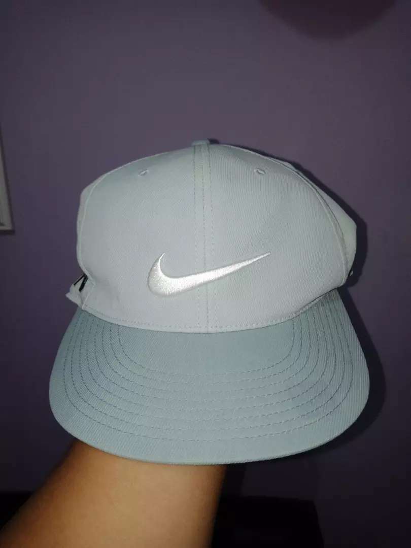 Detail Topi Nike Golf Nomer 15