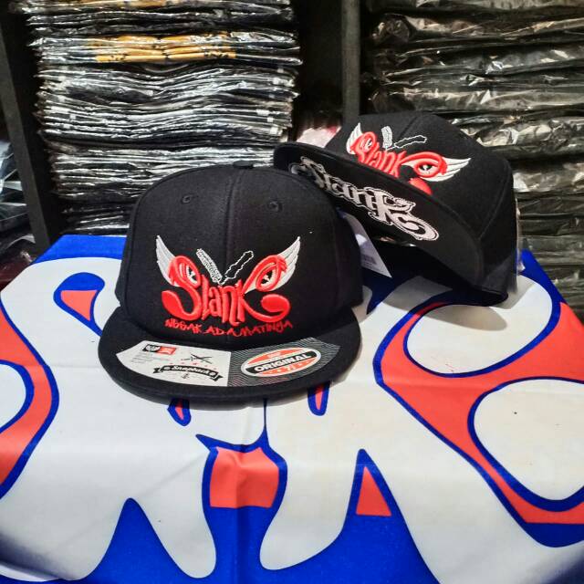 Detail Topi Slank Nomer 31