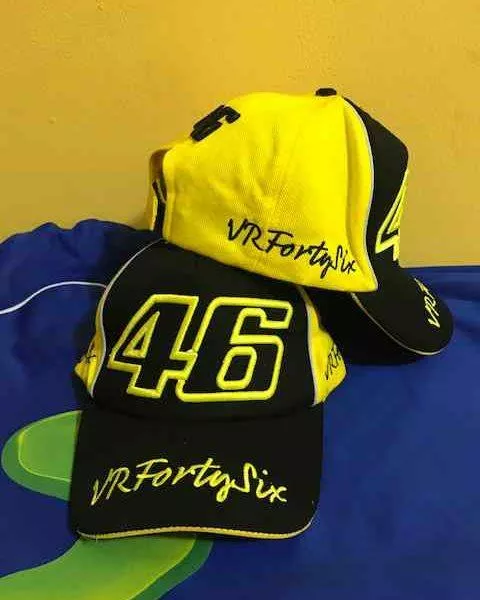 Detail Topi Vr46 Nomer 10