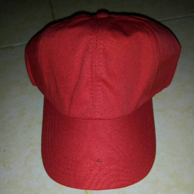 Detail Topi Warna Merah Nomer 36