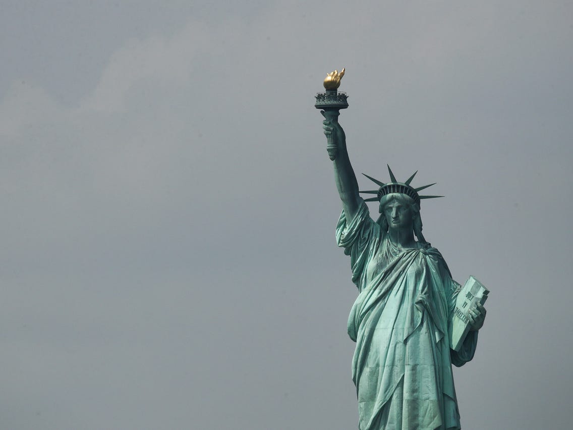 Detail Torch Balcony Statue Of Liberty Nomer 8