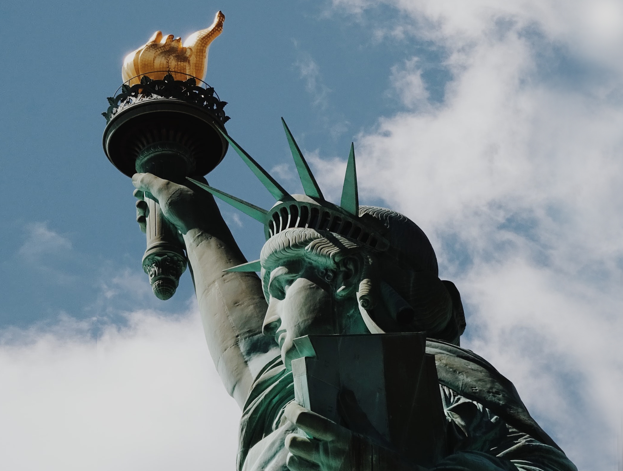 Detail Torch Balcony Statue Of Liberty Nomer 4