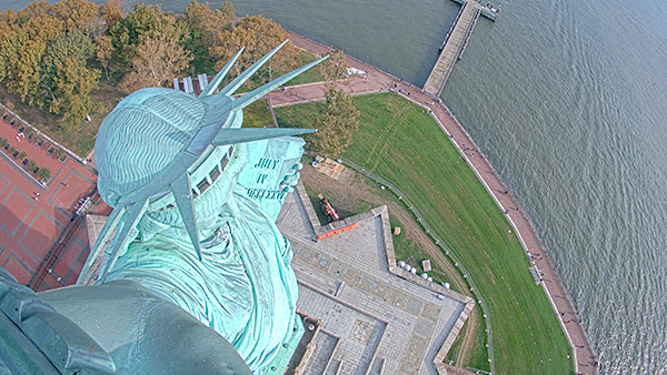 Detail Torch Balcony Statue Of Liberty Nomer 6